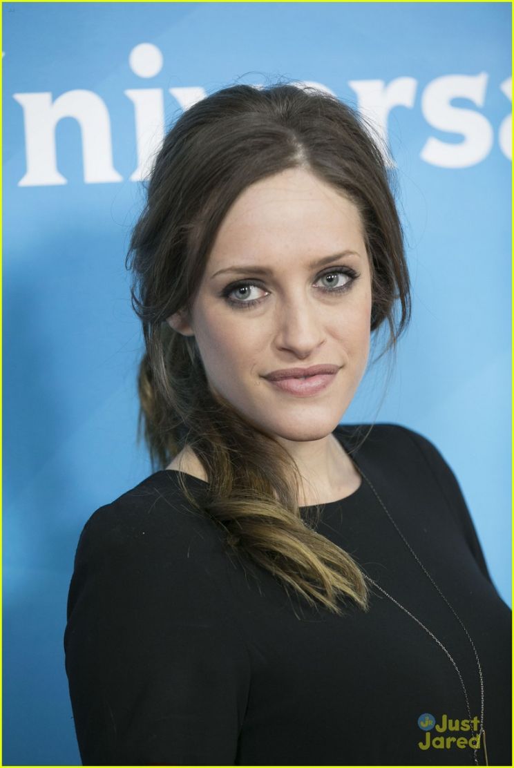 Carly Chaikin