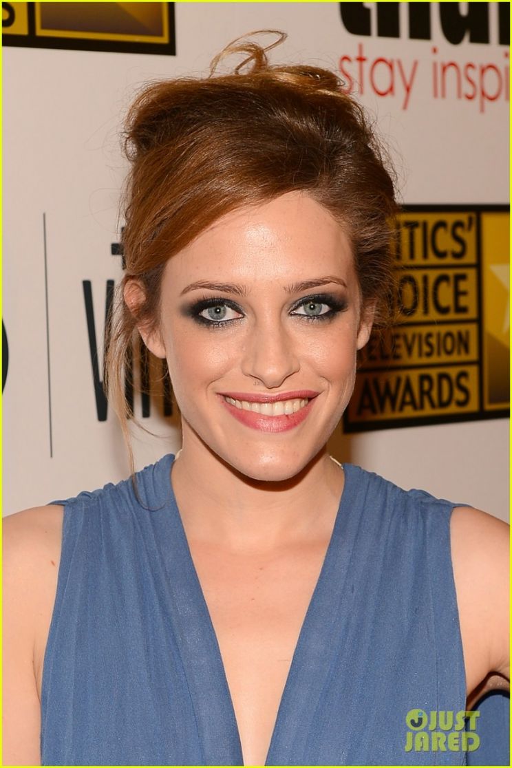 Carly Chaikin