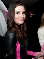 Carly Foulkes photo