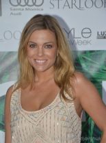 Carly Reeves