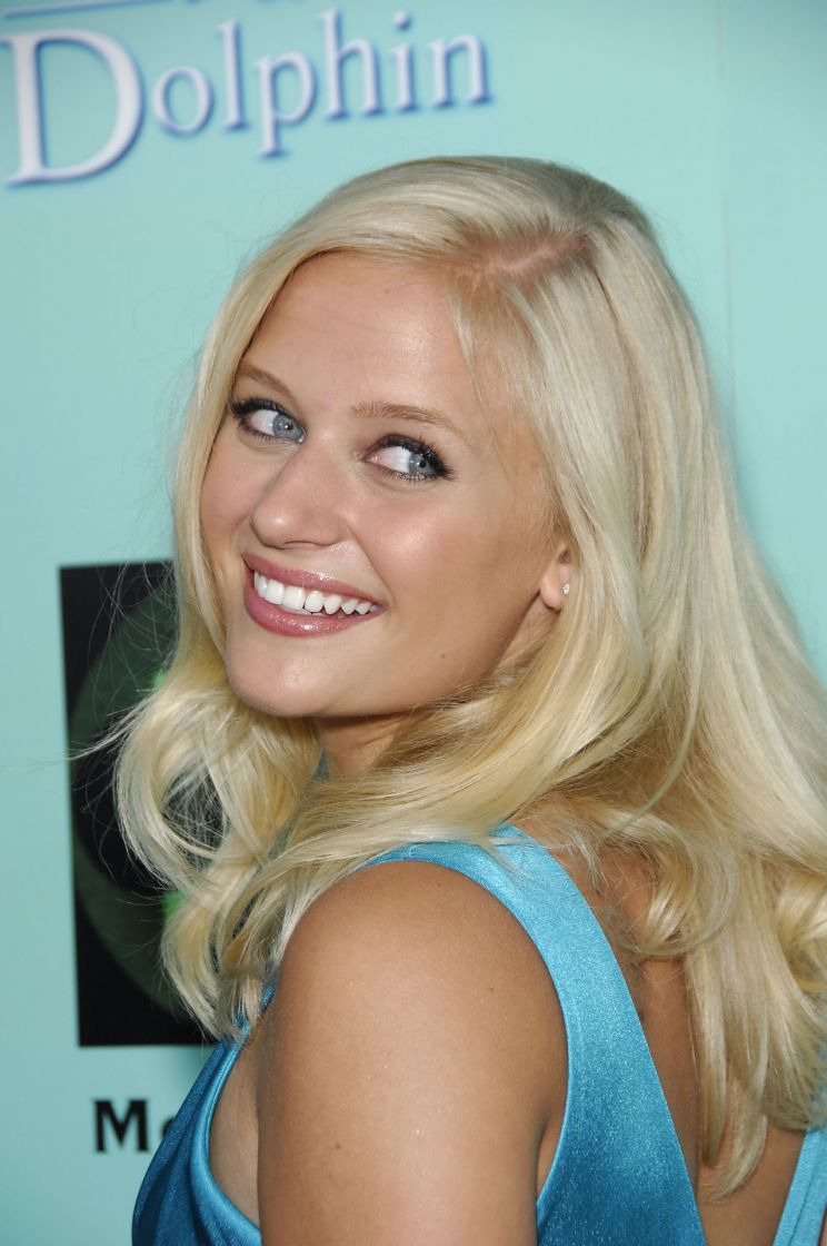 Carly Schroeder