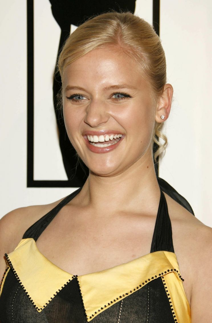 Carly Schroeder