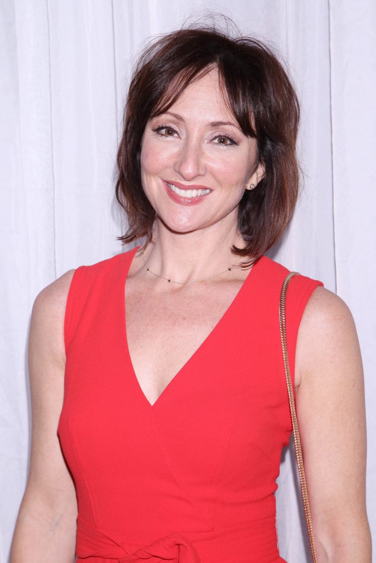 Carmen Cusack