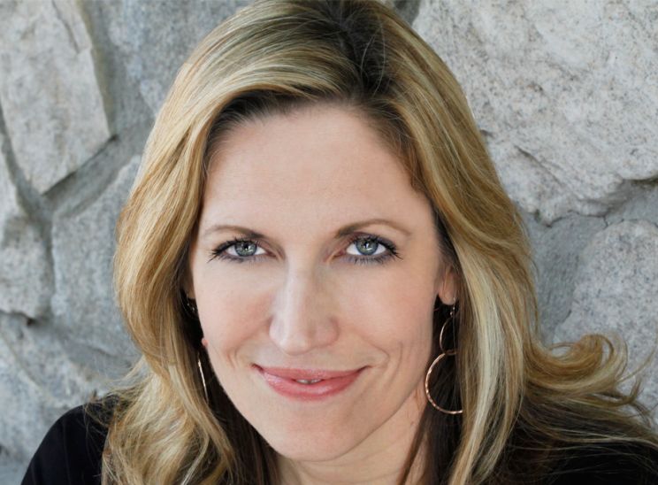 Carmen Lynch