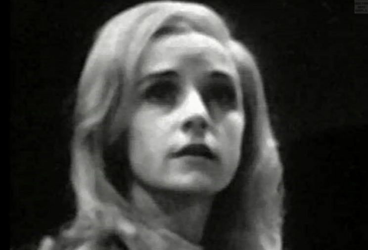 Carmen Munroe
