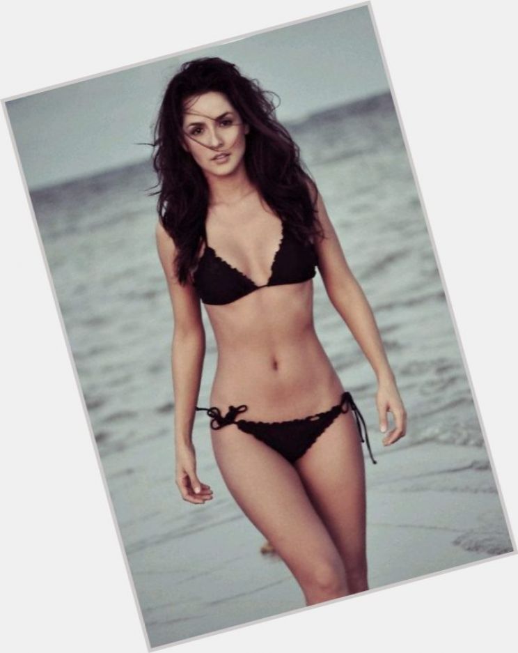 Carmen Villalobos