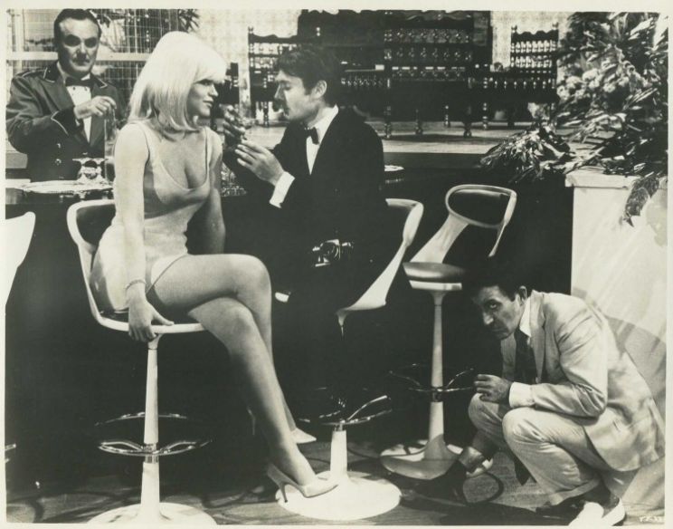 Carol Wayne