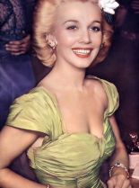 Carole Landis photo