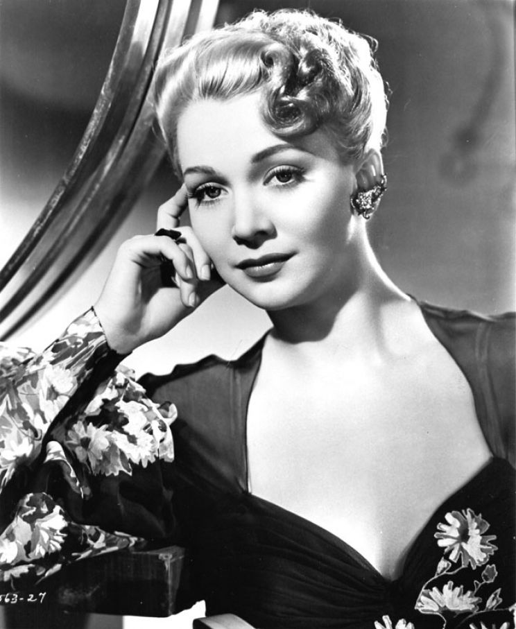 Carole Landis