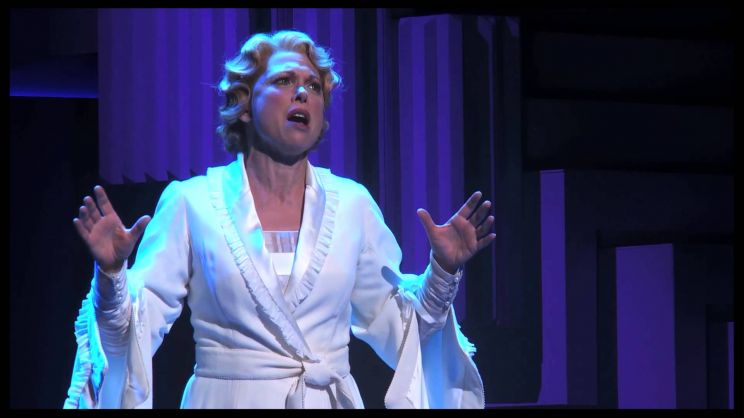 Carolee Carmello