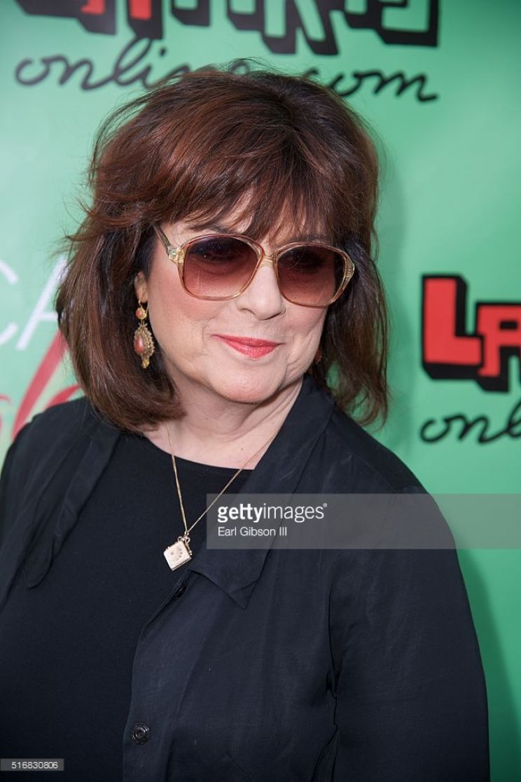 Caroline Aaron
