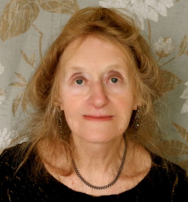 Caroline Carver