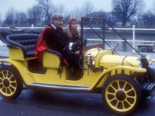 Caroline John