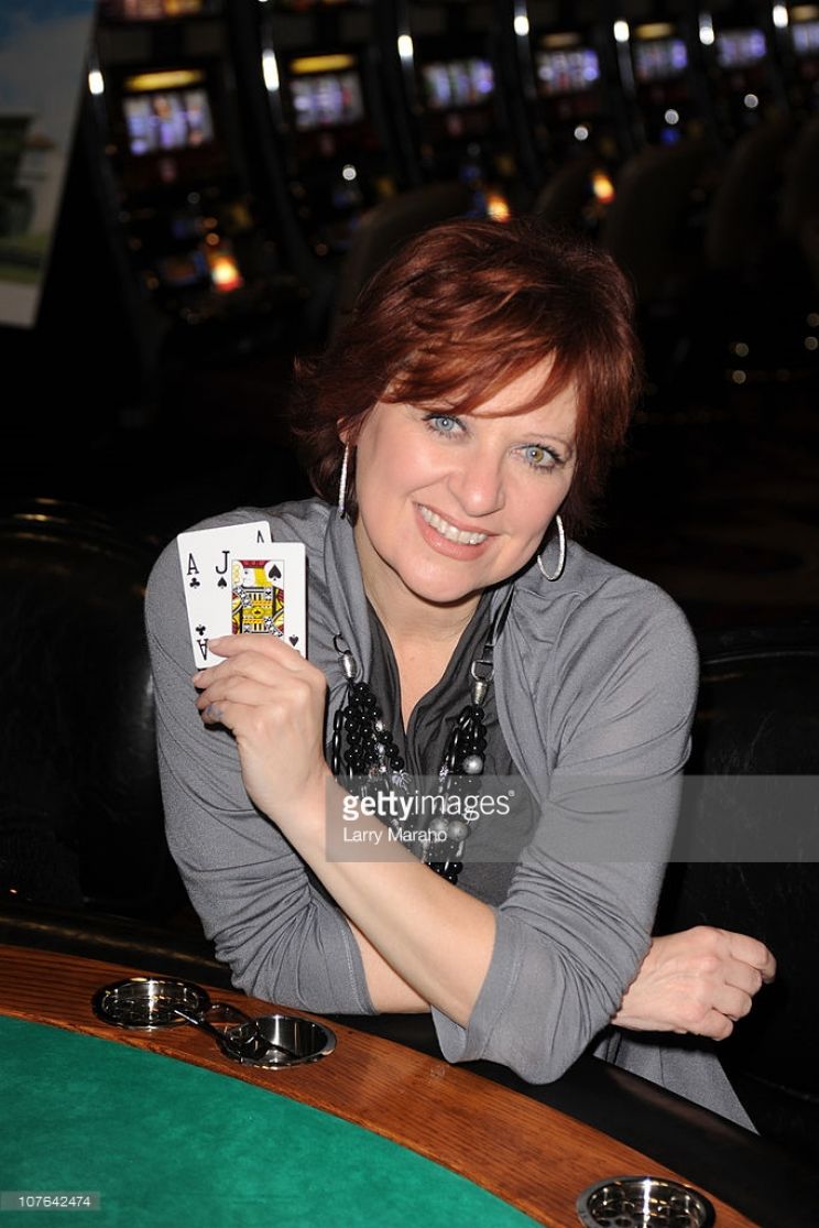 Caroline Manzo