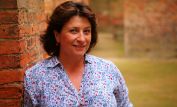 Caroline Quentin