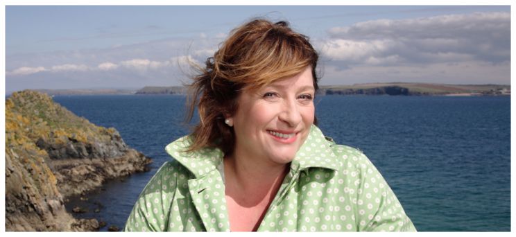 Caroline Quentin