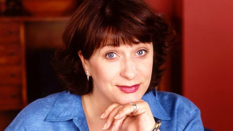 Caroline Quentin