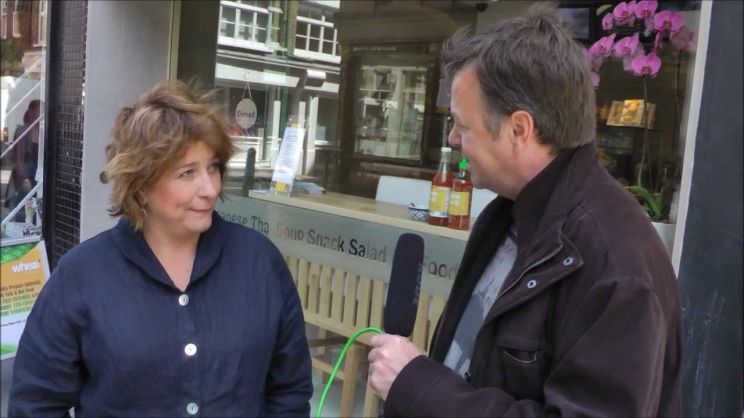 Caroline Quentin