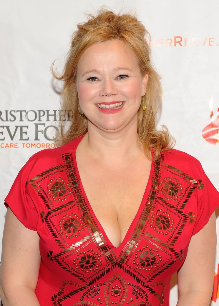 Caroline Rhea