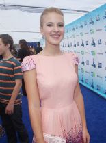Caroline Sunshine #803249 picture (Portrait Medium)
