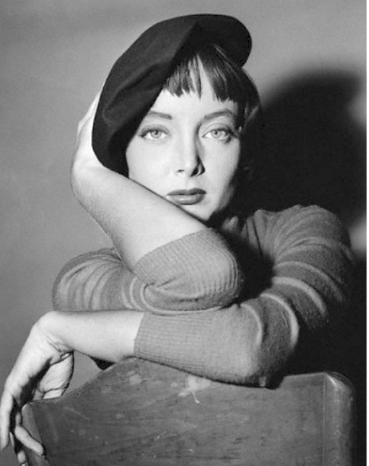 Carolyn Jones