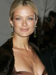 Carolyn Murphy