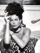 Carré Otis photo