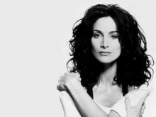 Carrie-Anne Moss