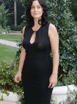 Carrie-Anne Moss