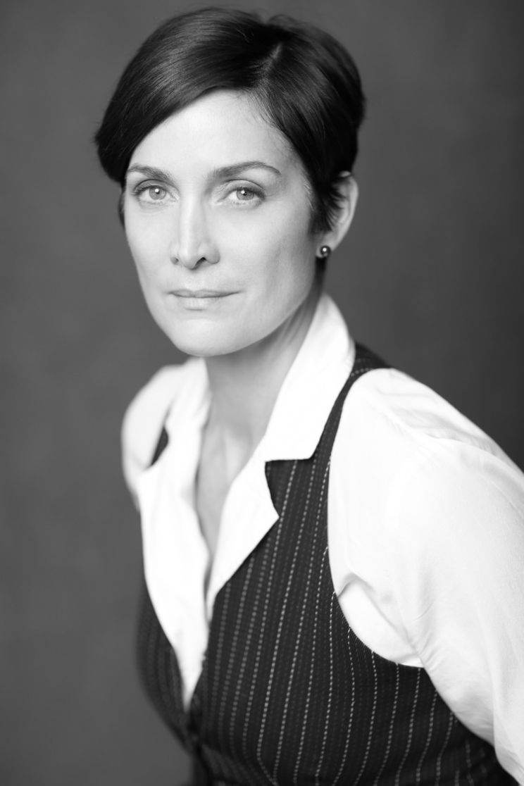 Carrie-Anne Moss