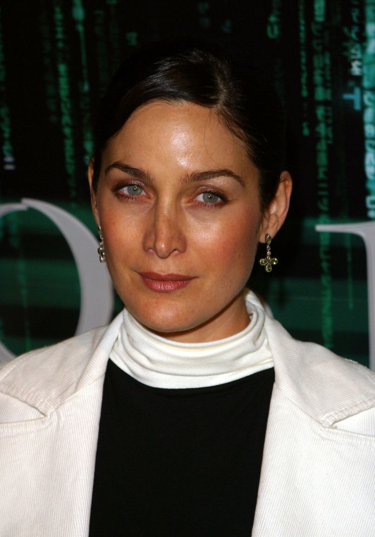 Carrie-Anne Moss