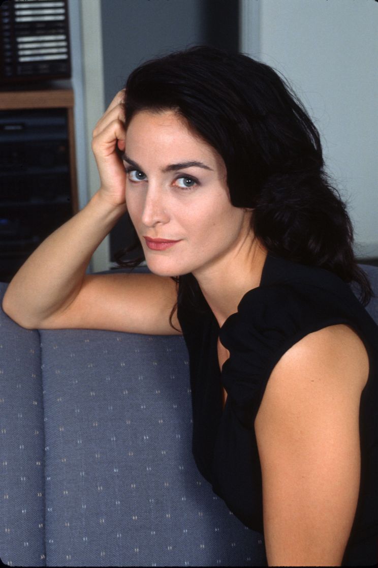 Carrie-Anne Moss