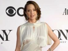 Carrie Coon