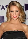 Carrie Keagan