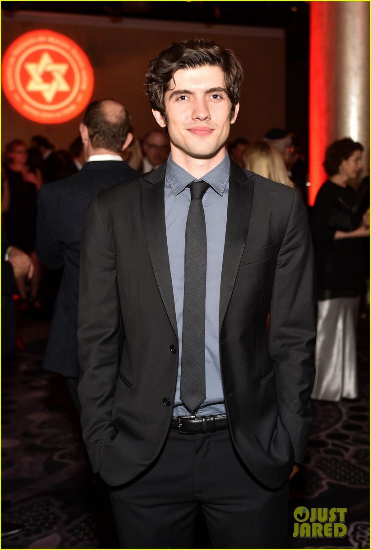 Carter Jenkins