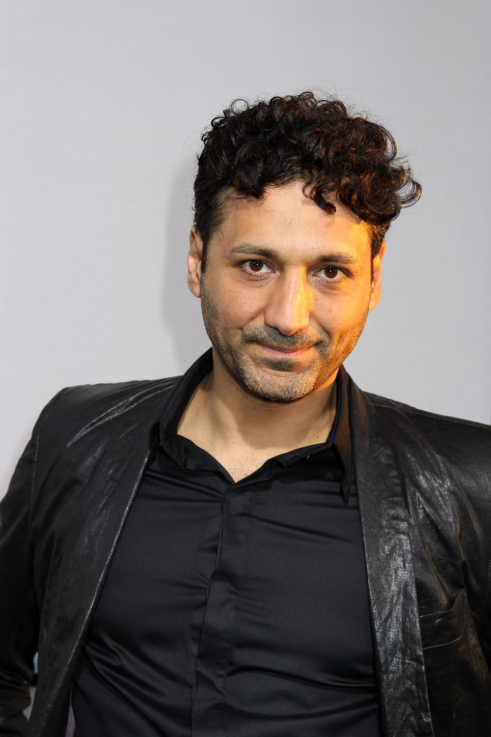 Pictures of Cas Anvar