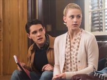 Casey Cott