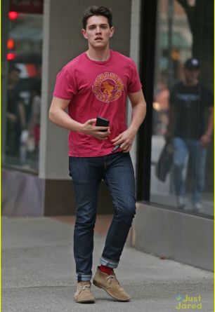 Casey Cott
