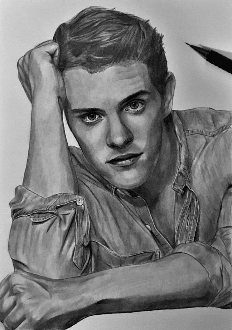 Casey Cott