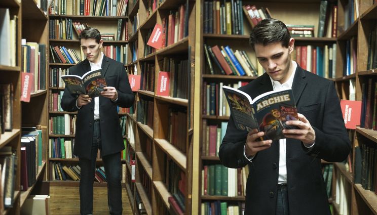 Casey Cott