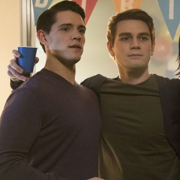 Casey Cott