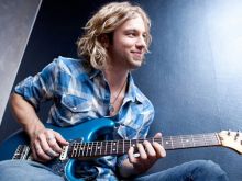 Casey James