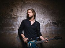 Casey James