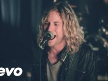 Casey James