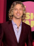 Casey James