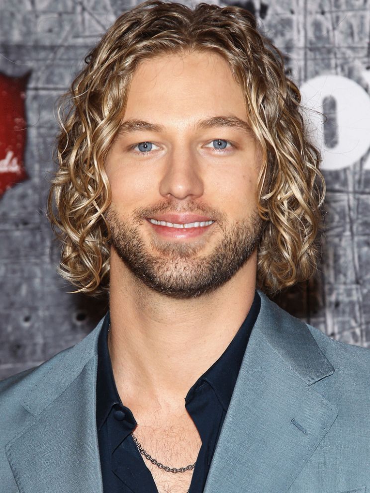 Casey James