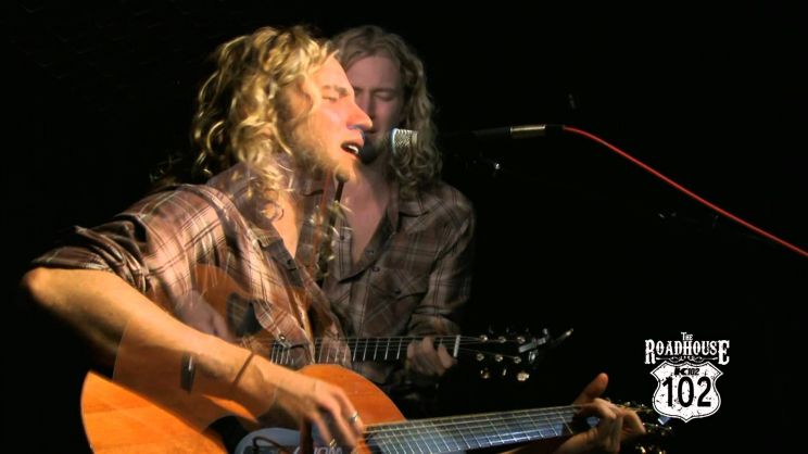 Casey James