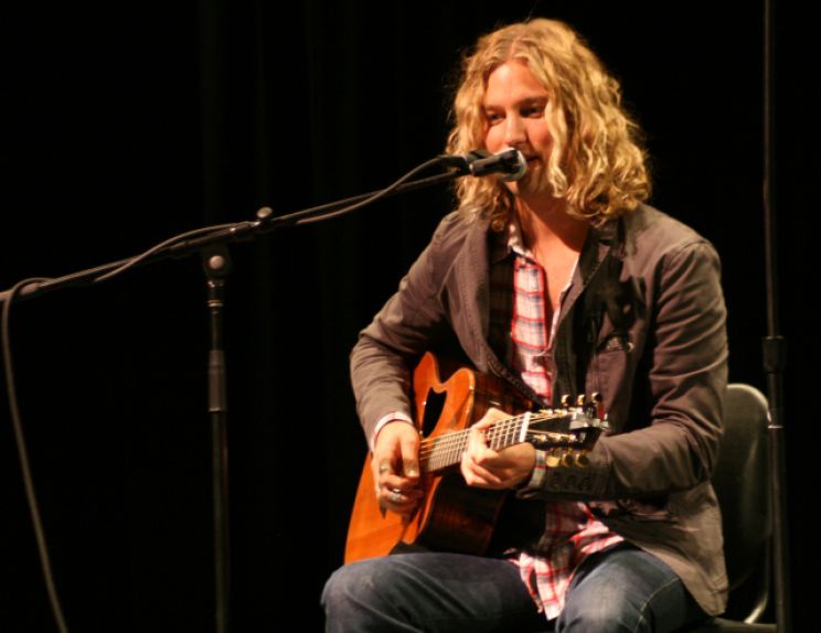 Casey James
