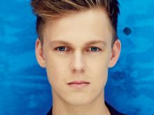 Caspar Lee