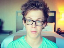 Caspar Lee